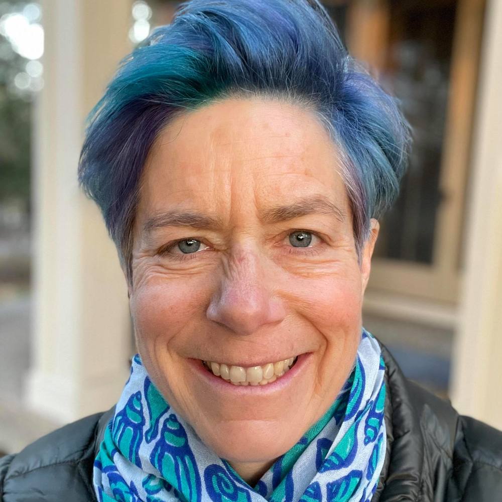 Meet your Posher, Christine